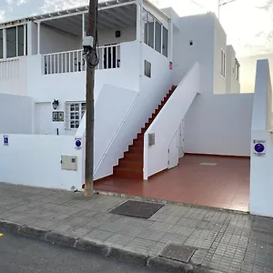 casa-la-orilla-1.in-canary-islands.com/